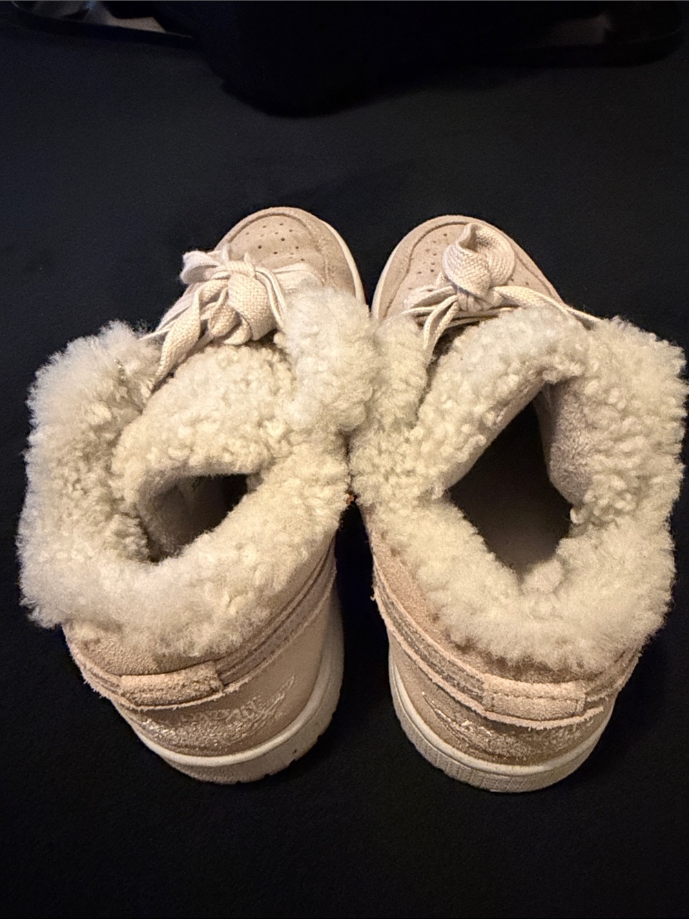 Nike Women's Suede Shearling-Lined Sneakers - Pale Pink - Picture 4 of 4